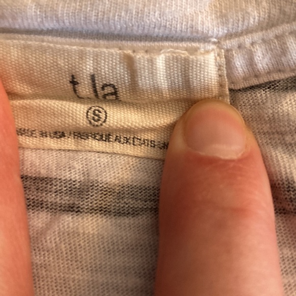 Anthropologie blue and white striped oversized v neck t shirt - Picture 2 of 3